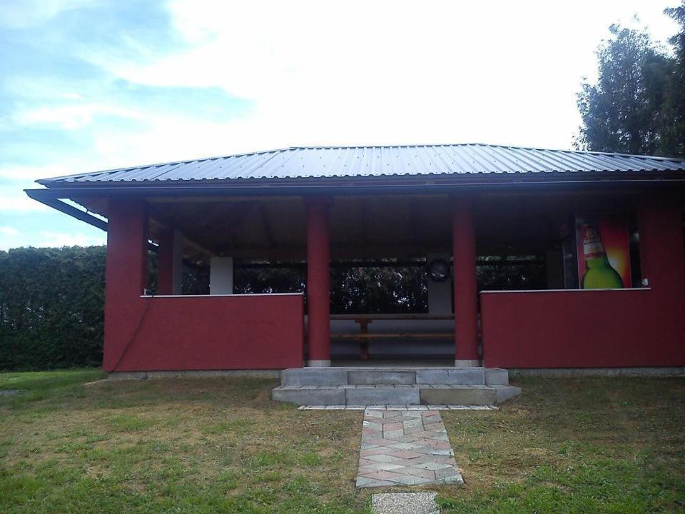 Bed And Breakfast Victoria Огулин Екстериор снимка