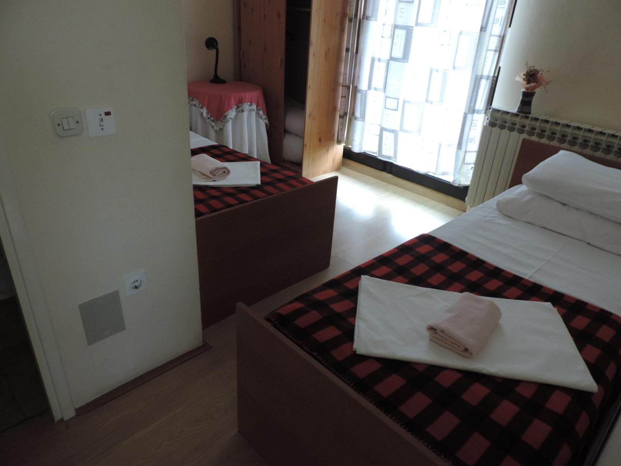 Bed And Breakfast Victoria Огулин Екстериор снимка